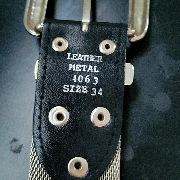 Men's Western Silver and Black Belt - Picture 2 of 4